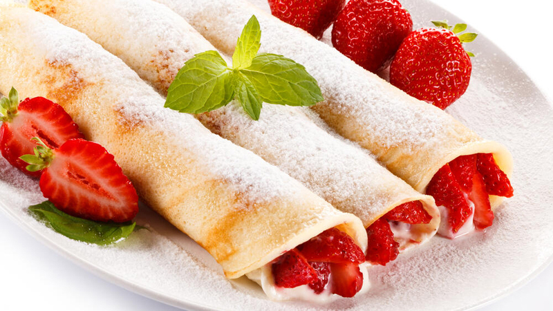 Strawberry crepes