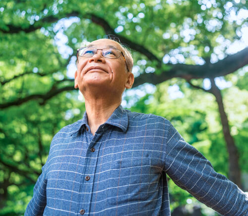 Older man enjoying the park