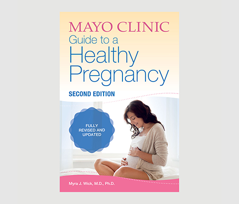 Mayo Clinic Guide to a Healthy Pregnancy book cover