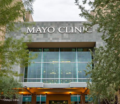 Entrance to a Mayo Clinic building.