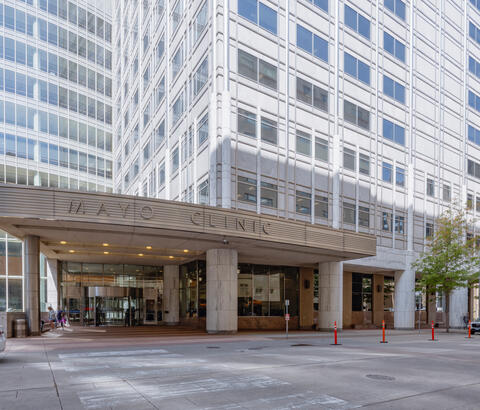 Exterior of a Mayo Clinic building in Minnesota